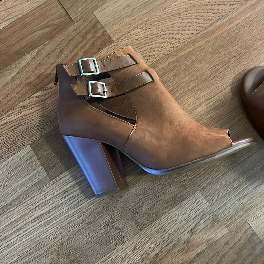 Used once Gianni Binni size 10